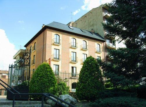 Hostal Quevedo Леон Экстерьер фото